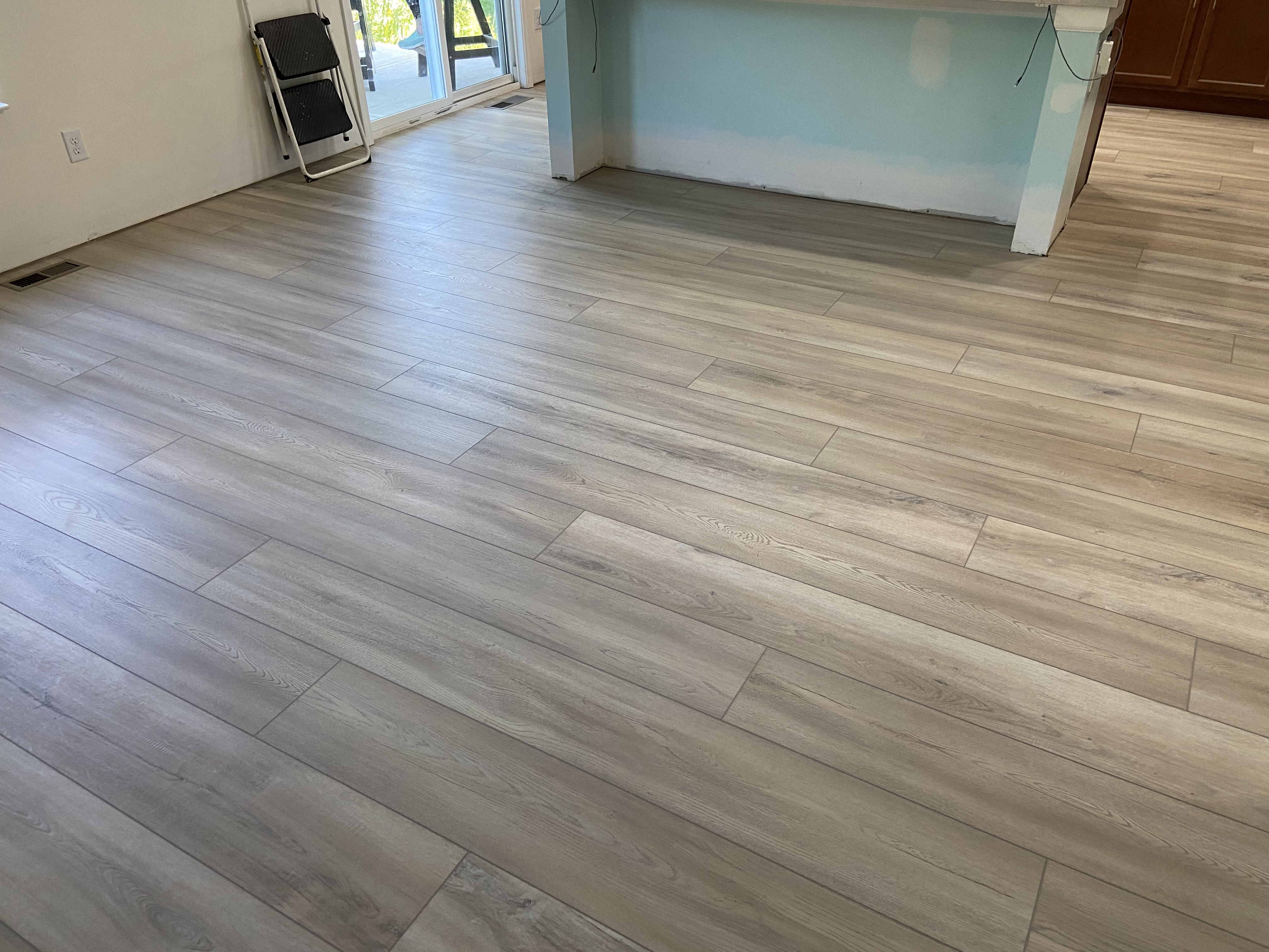 Flooring Notes Gratuities? | Flooring Forum - DIY & Professional